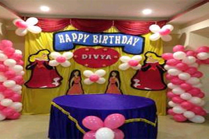 BALLOON DECORATORS IN MUMBAI